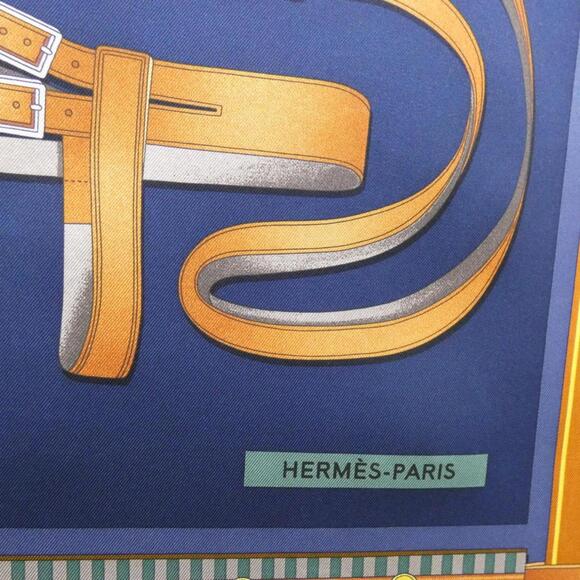 HERMES White Scarf - Picture 5 of 6